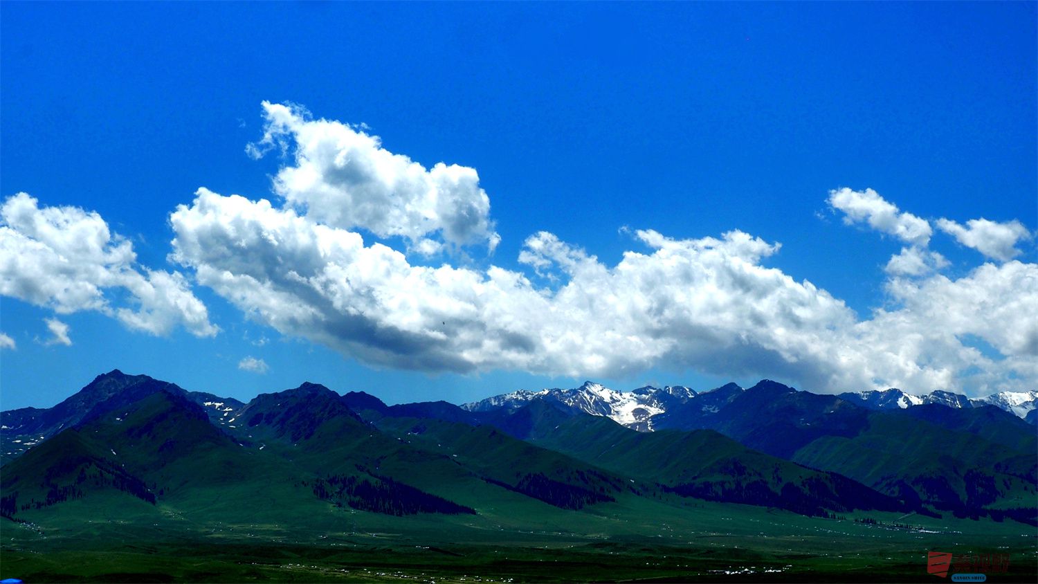 <strong>新疆那拉提的美景(1)【摄影黄风升】</strong>