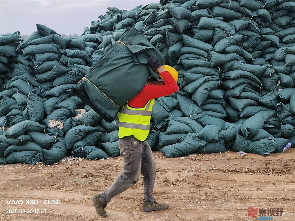 杨翠云压缩_20250921222302_854_370 (2).jpg