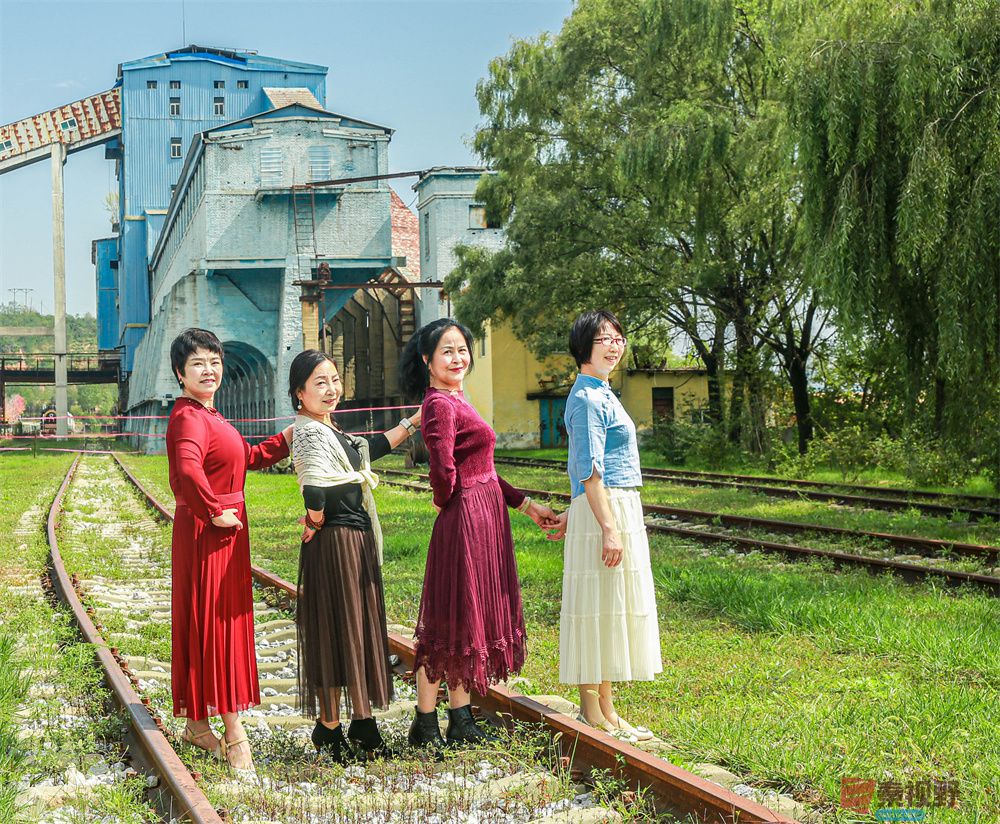 崔西宁压缩_20251003232216 (7).jpg