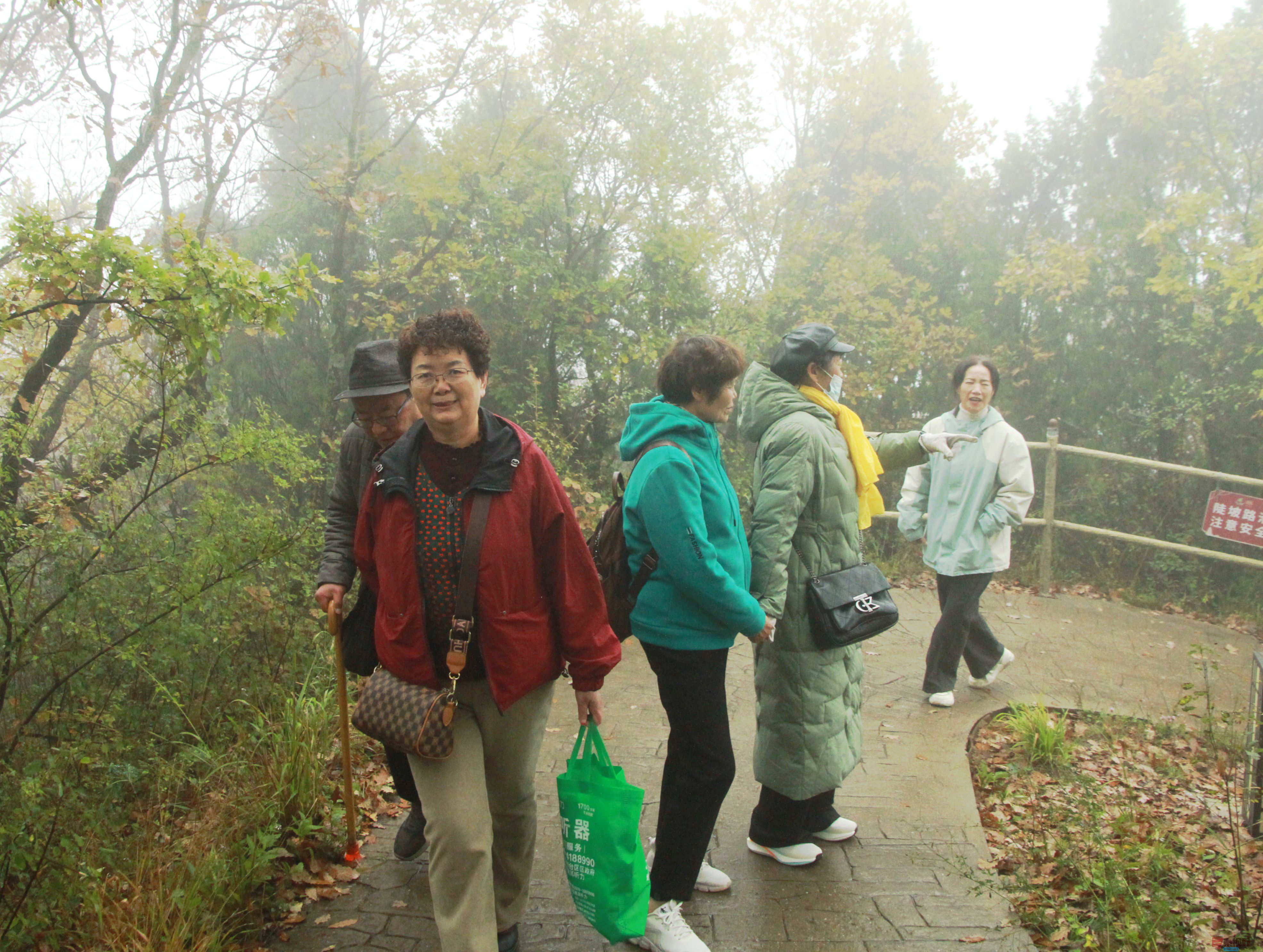 伍卸凤_20251023141409_1305_370 (12).jpg