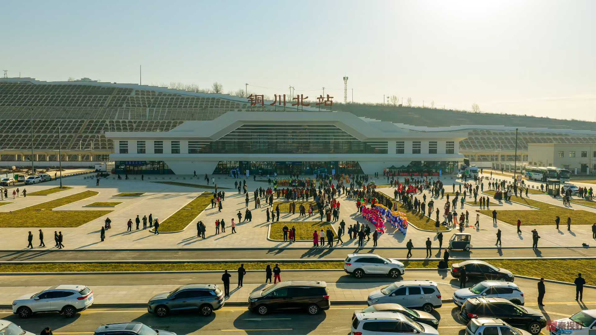 铜川高铁北站，我来啦【摄影李湘永】