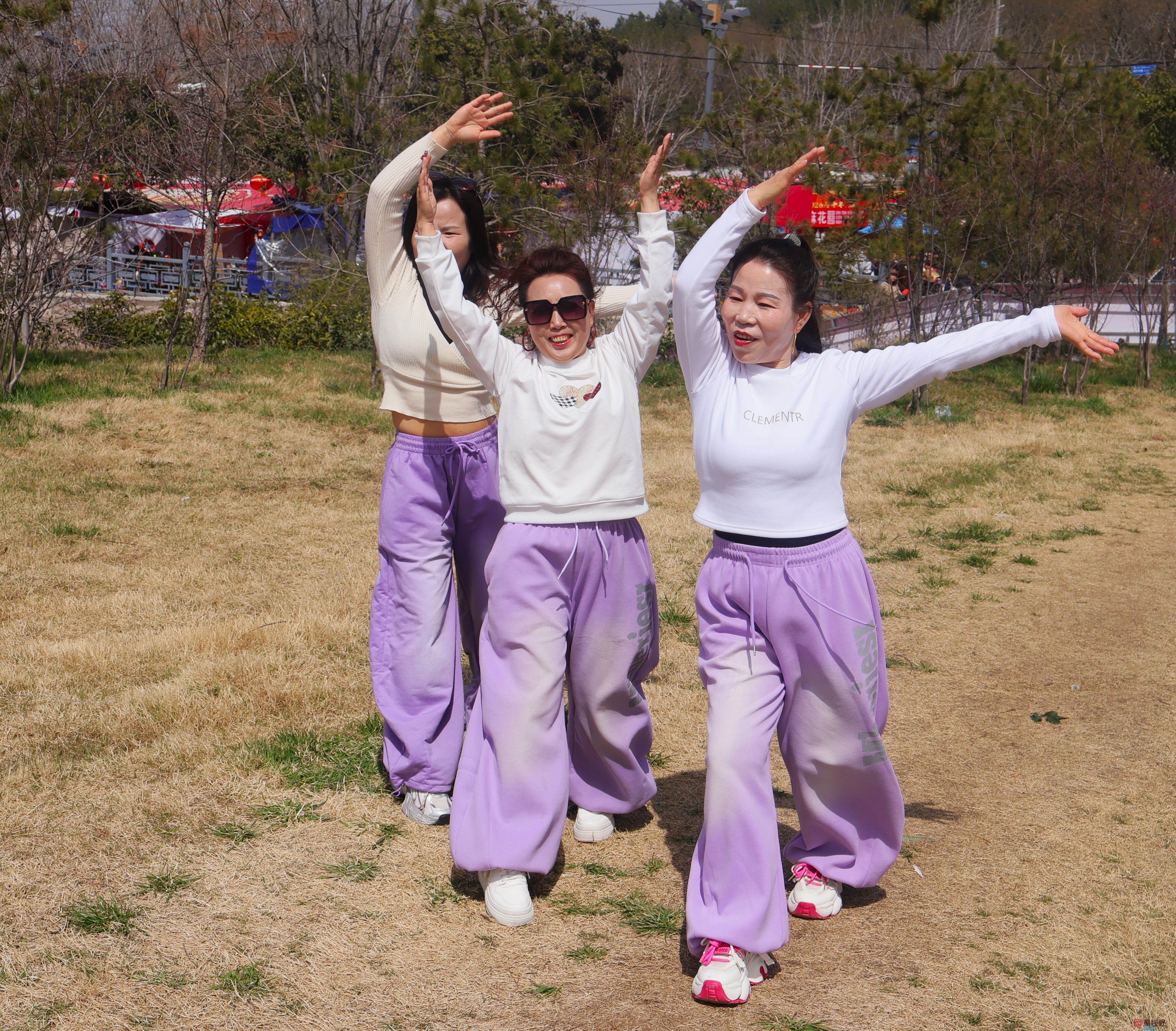 舞动春天【摄影王顺利】