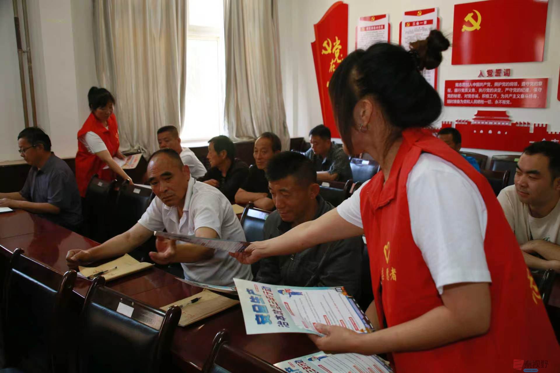 c71e148b74a18e805bfaec4ed294d0b1.jpg
